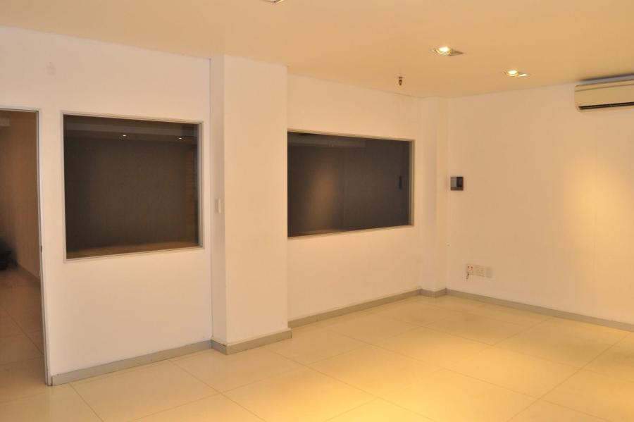 Commercial Property for Sale in Woodstock Western Cape
